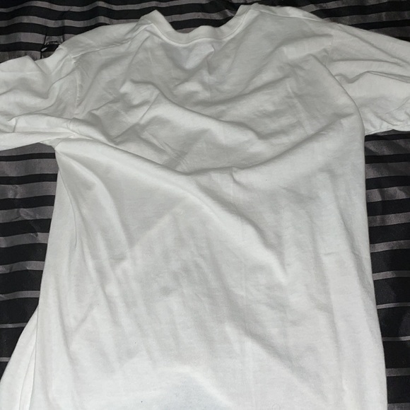 HANES BASIC WHITE TEE - Picture 3 of 3